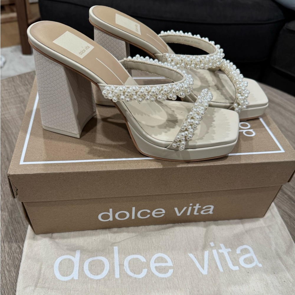 Dolce Vita Ariele Vanilla Pearl Heels